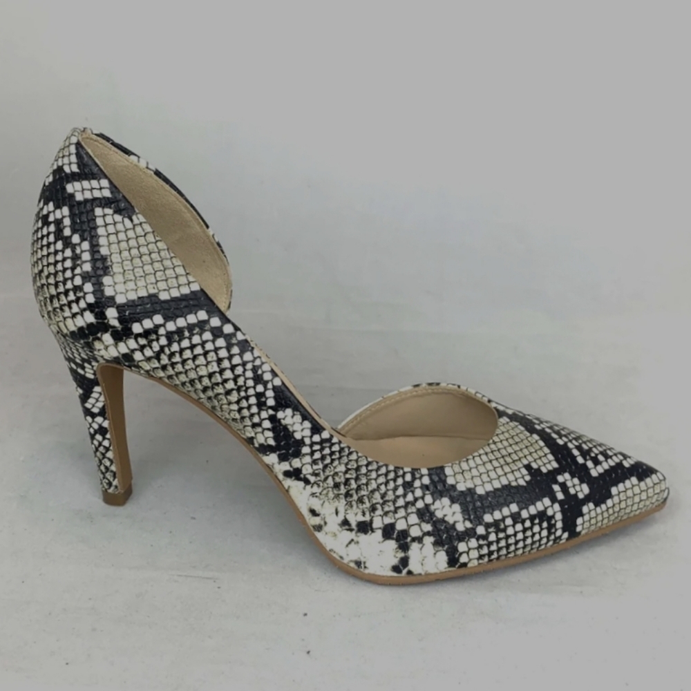 Brenda Zaro blue python heels